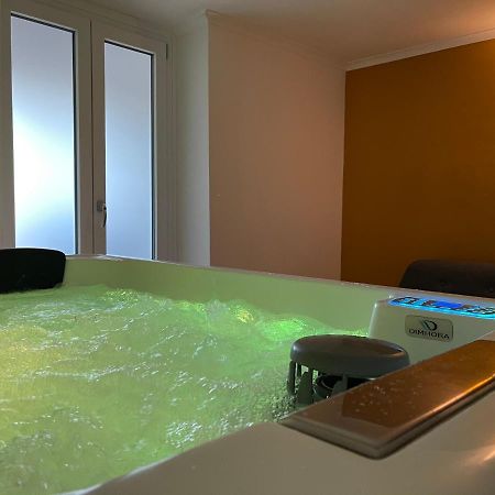 Charme Rooms Tarente Buitenkant foto