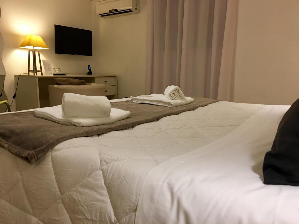Charme Rooms Tarente Buitenkant foto