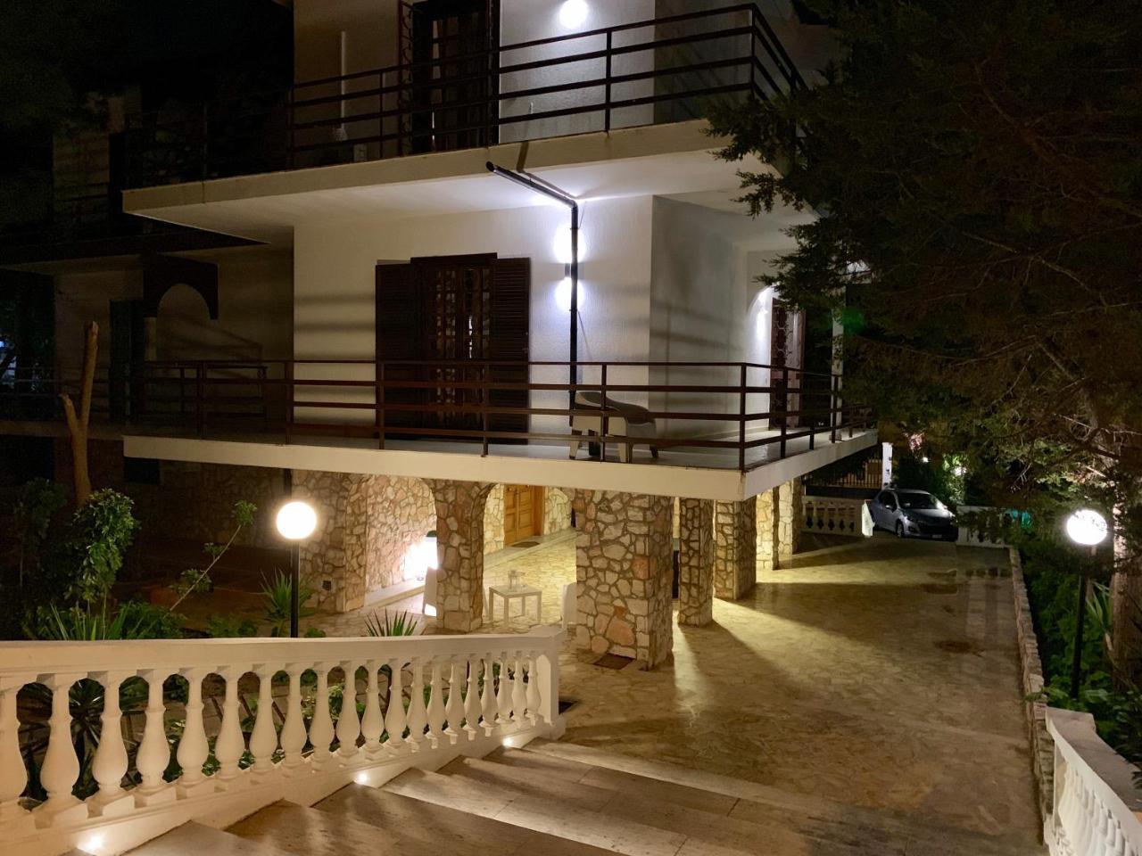 Charme Rooms Tarente Buitenkant foto